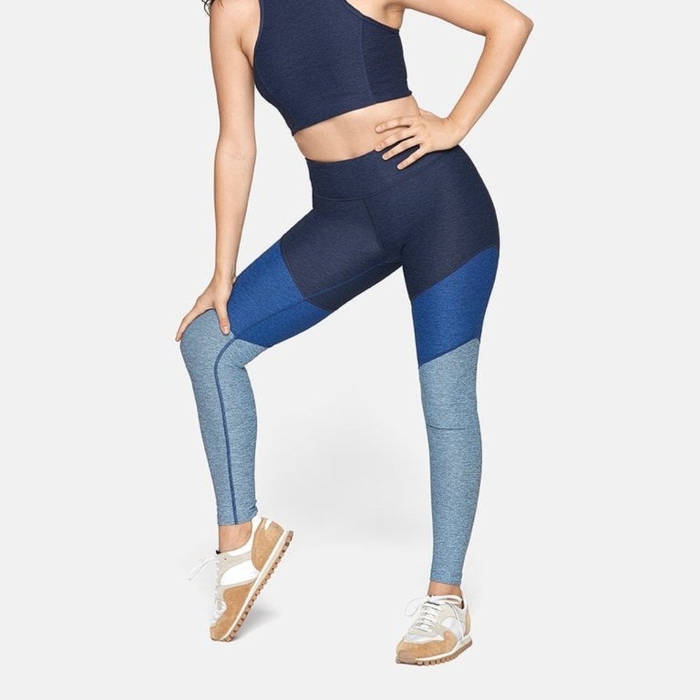 Outdoor Voices 7/8 Springs Leggings in Blue